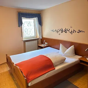 Gaestehaus Krone Gasthof